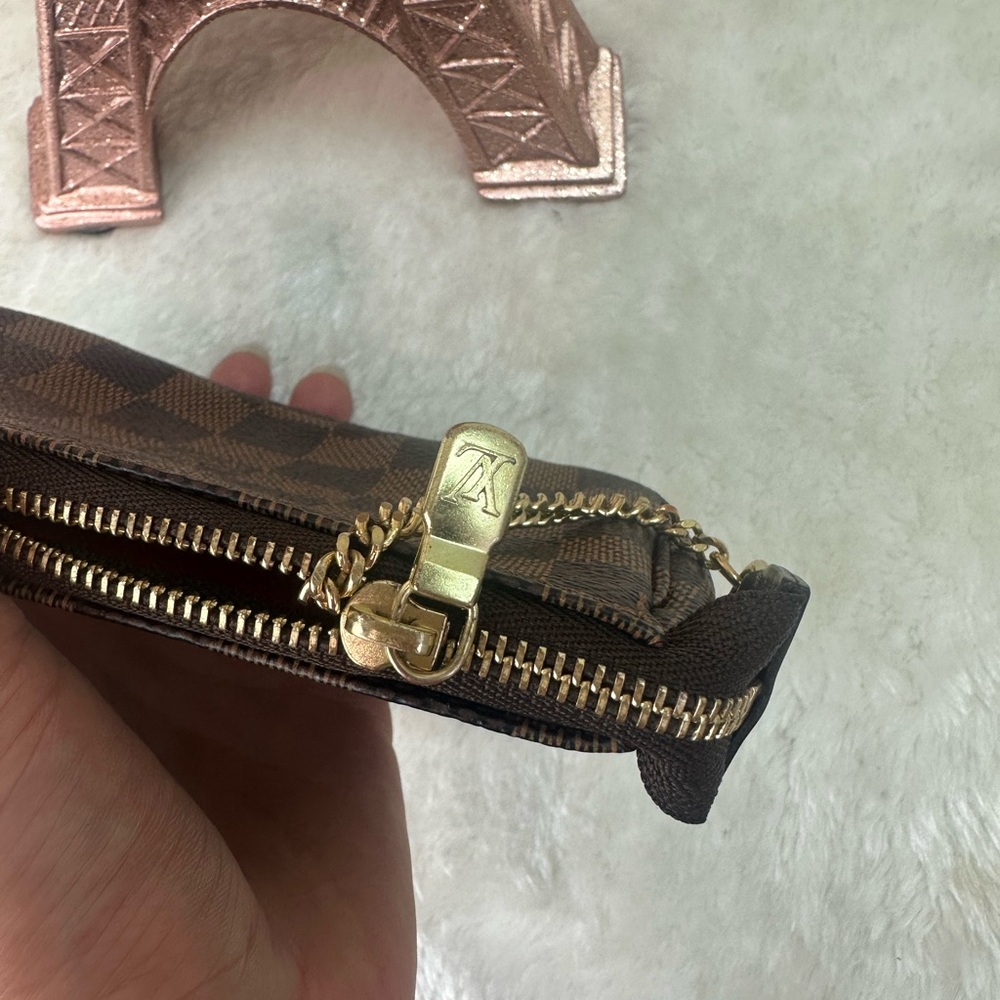 Louis Vuitton mini pochette - Picture 7 of 10